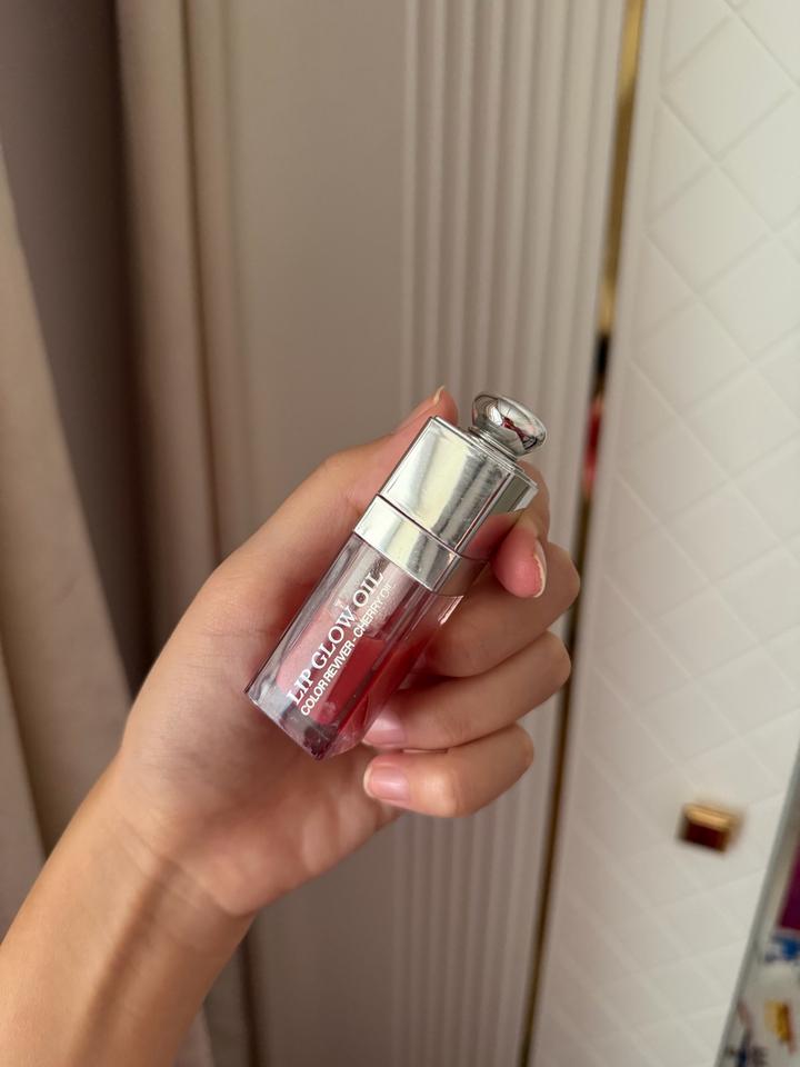 Масло для губ Dior Lip Glow Oil