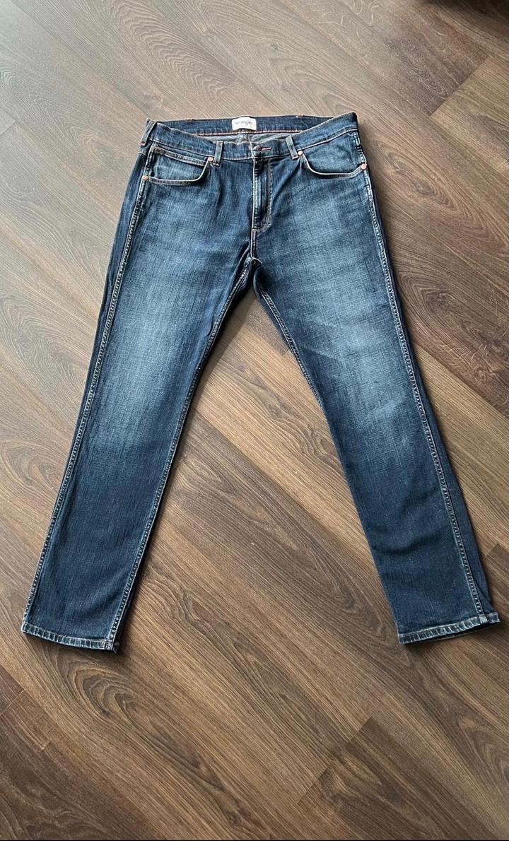 Джинсы Wrangler
