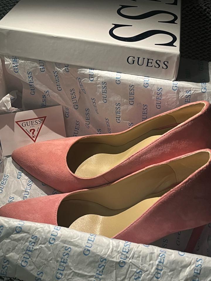 GUESS