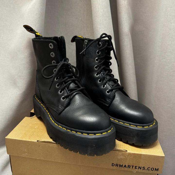 Dr. Martens