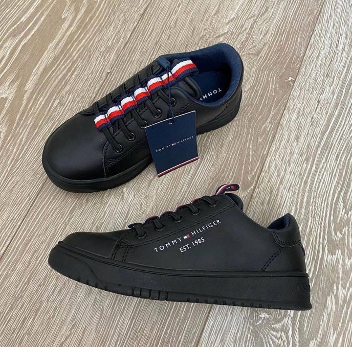 Tommy Hilfiger