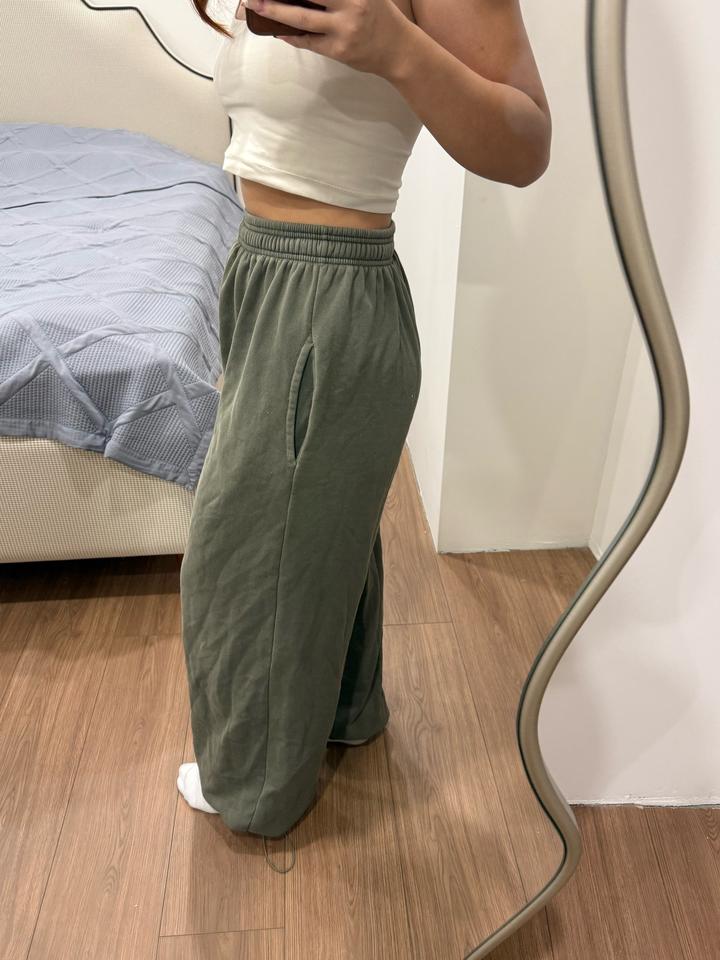 штаны широкие bershka