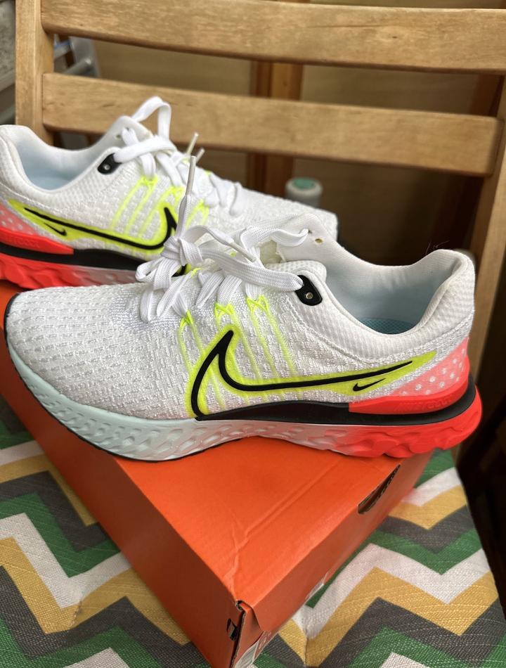 Nike
