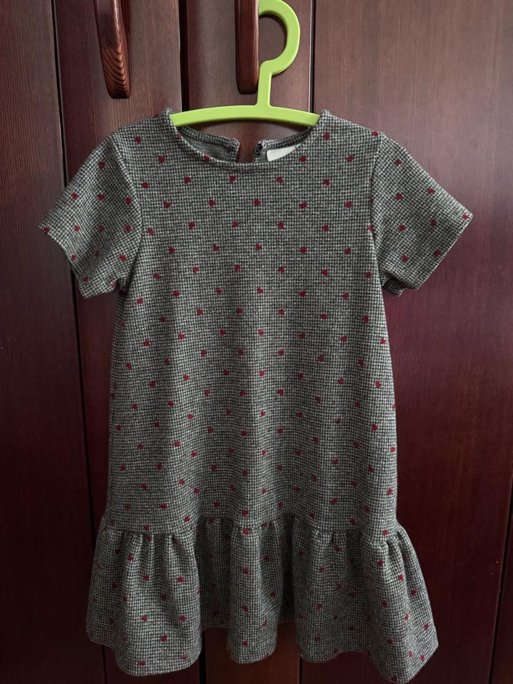 Платье Zara