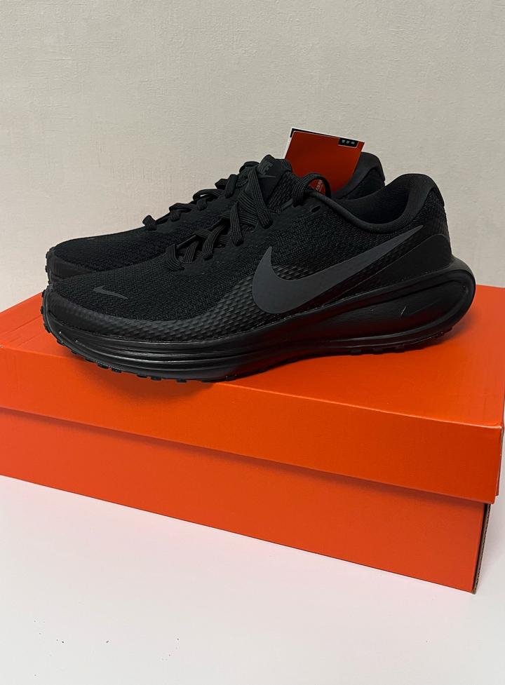 Кроссовки Nike