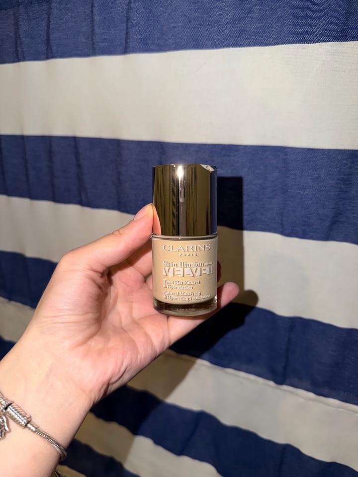 Clarins