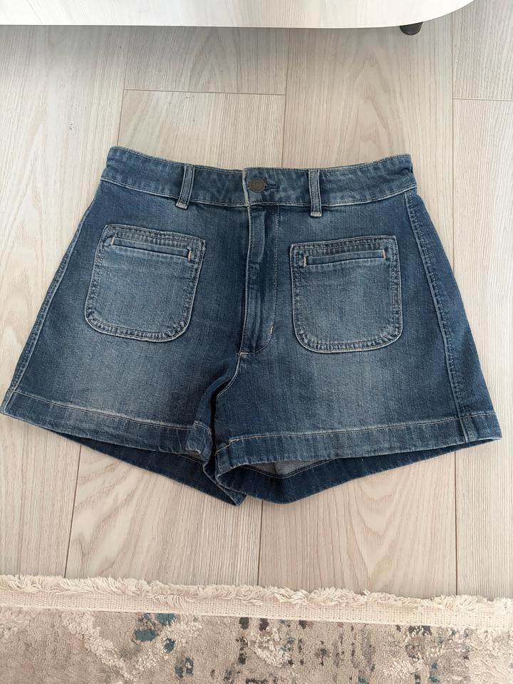 H&M
