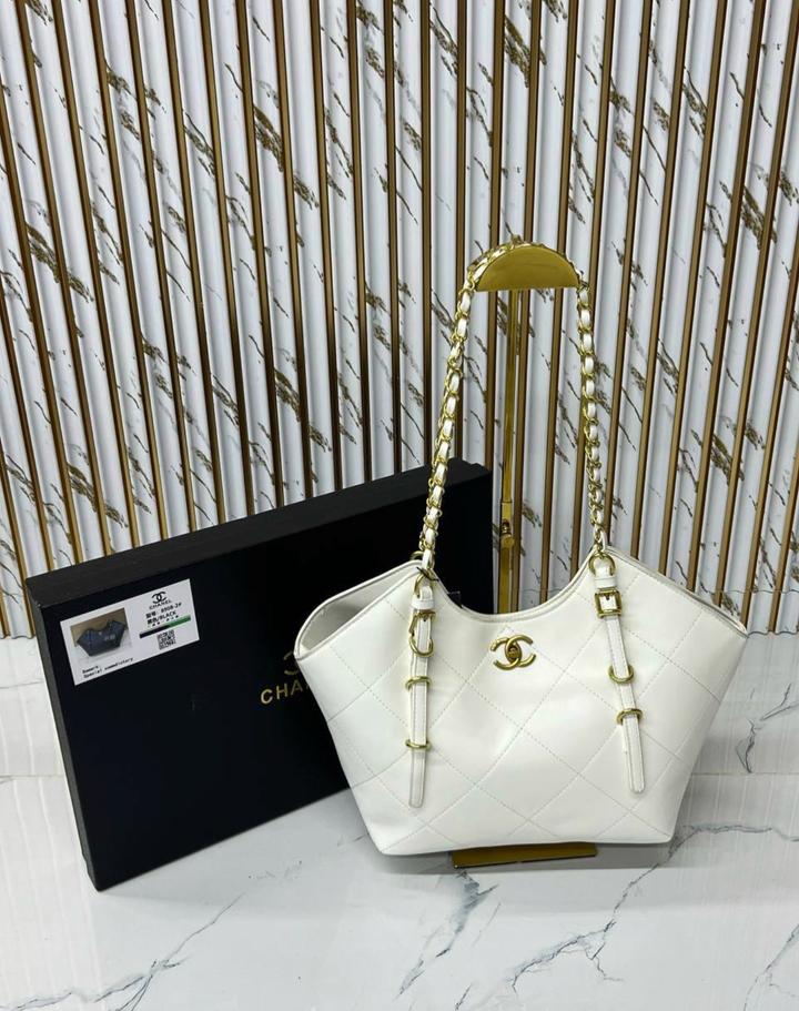 Сумка CHANEL