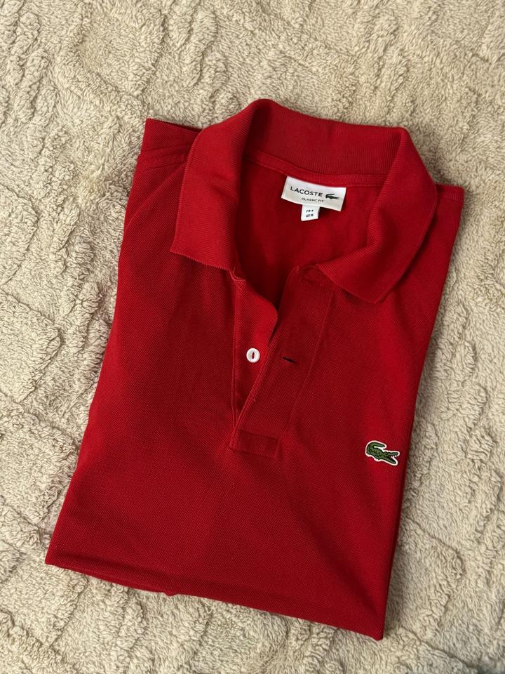 Поло Lacoste