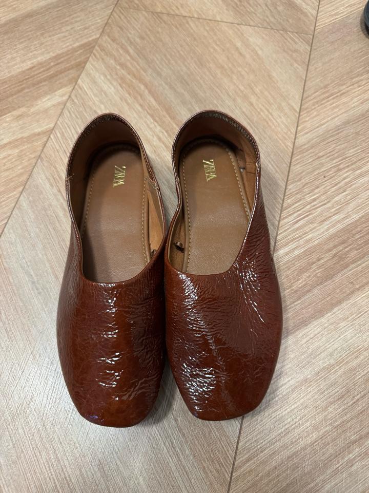 Женские туфли ZARA
