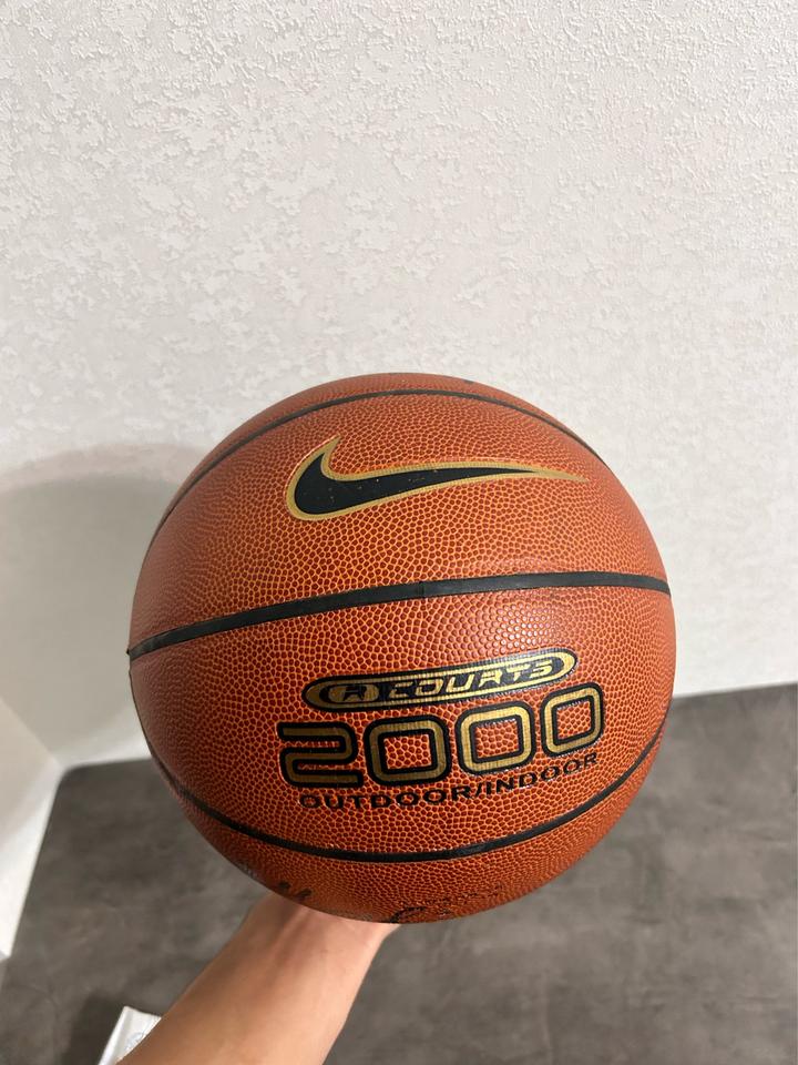Баскетбольный мяч Nike