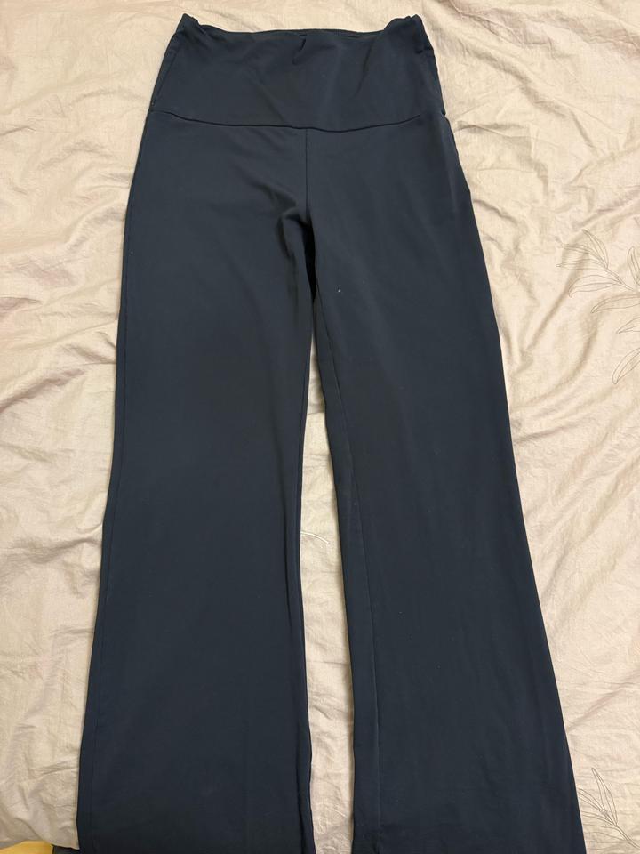 Спортивные леггинсы Oysho