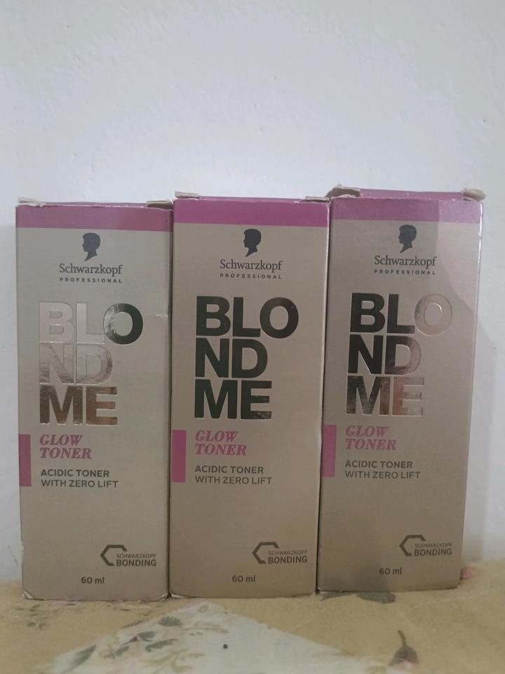Blond Me
