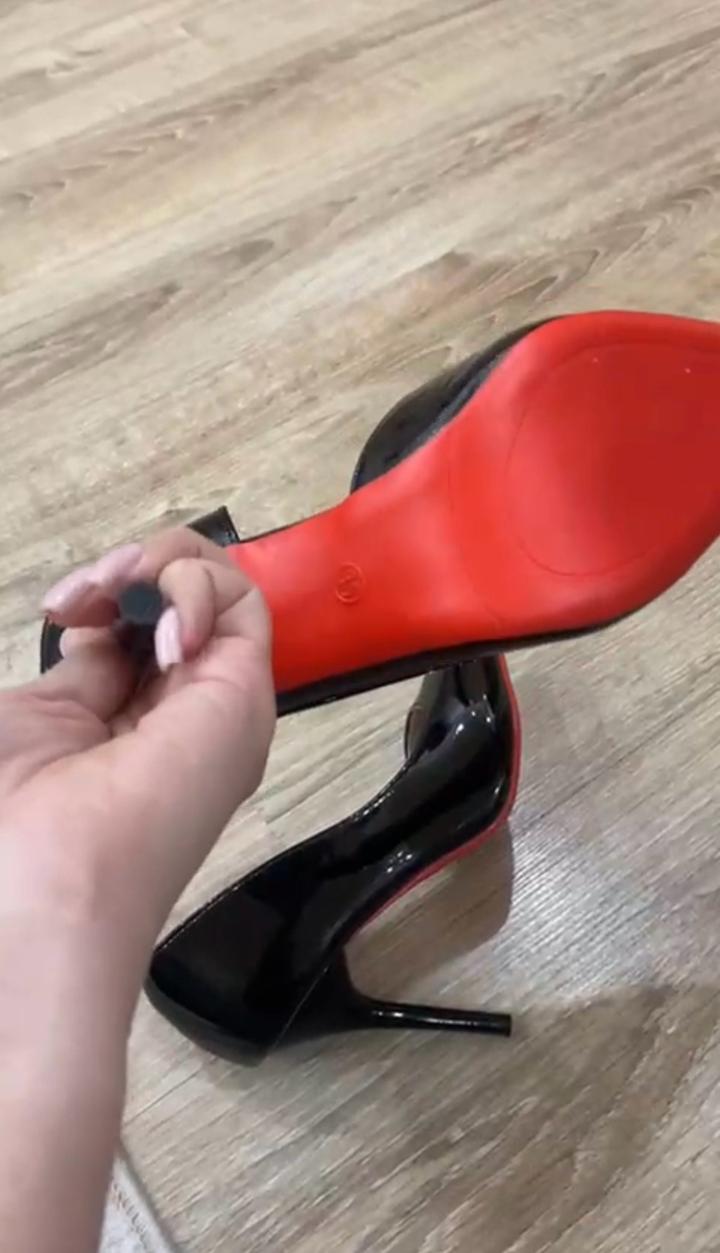 Нет бренда