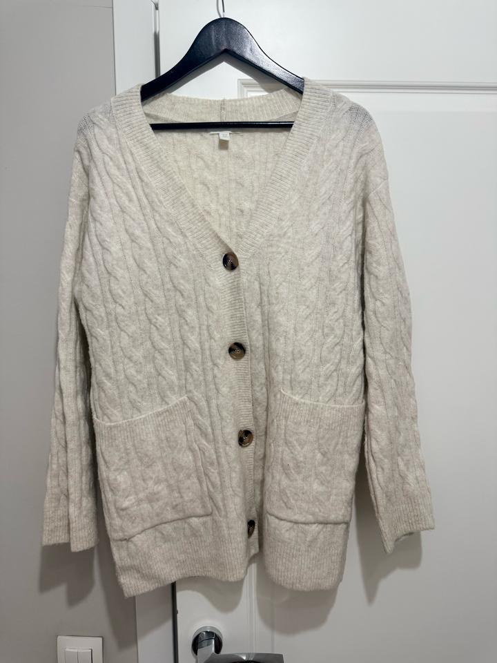 H&M