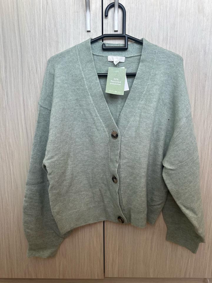 H&M
