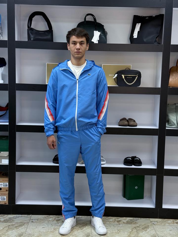 Спортивный костюм Lacoste