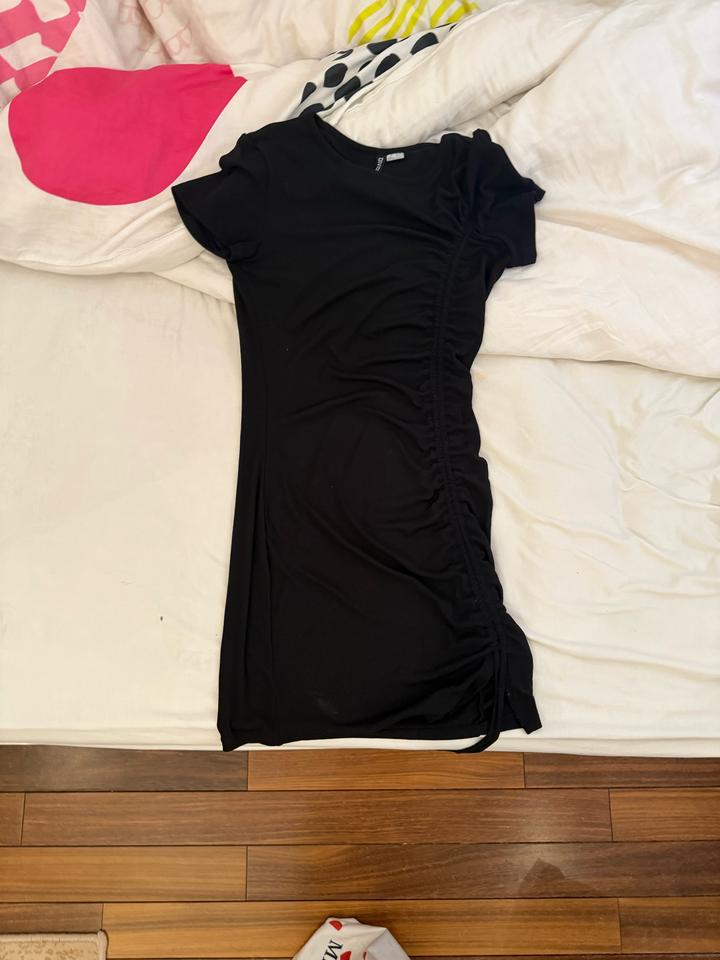 H&M