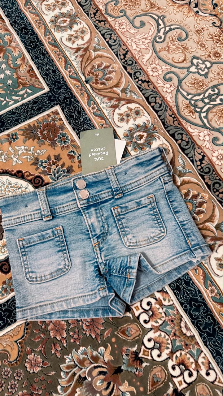 H&M