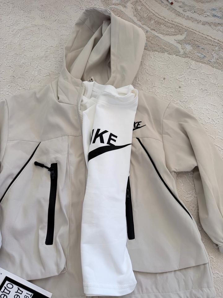 Nike