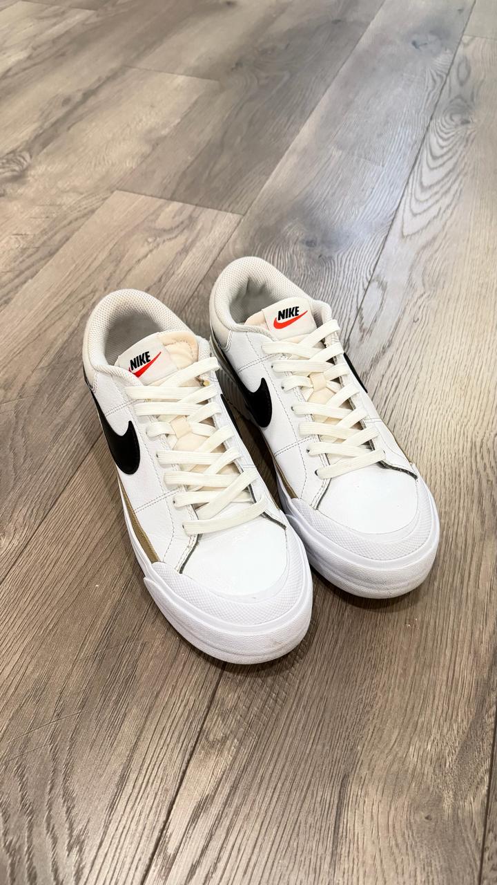 Nike