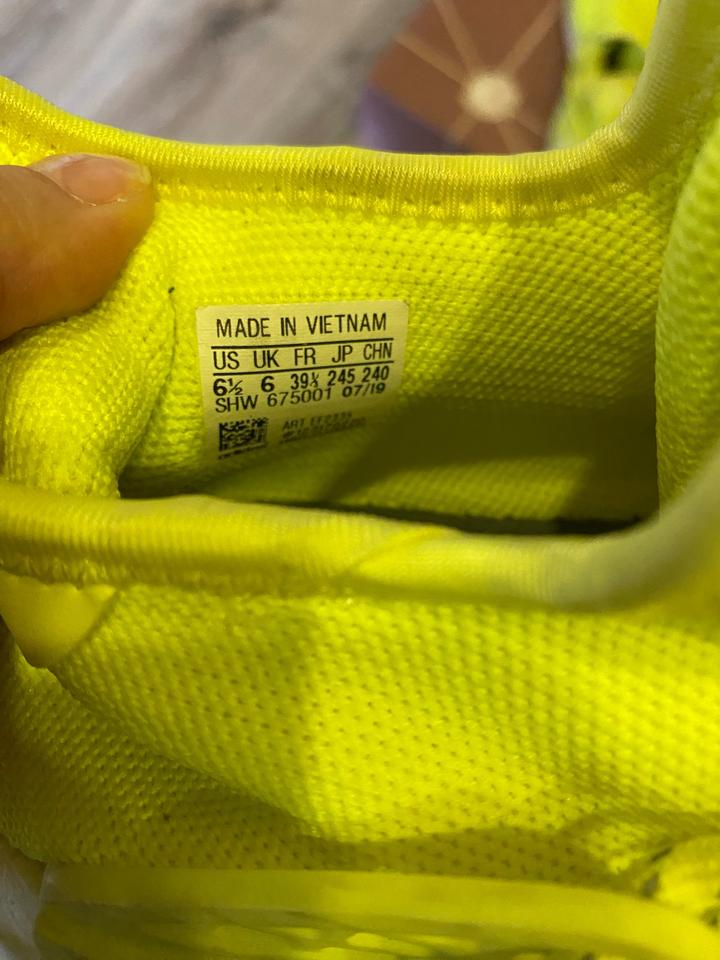 Кроссовки adidas NMD Human Race Pharrell Williams