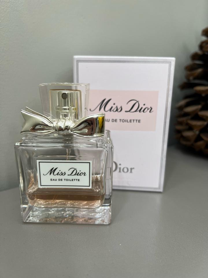 Парфюмерная вода Miss Dior