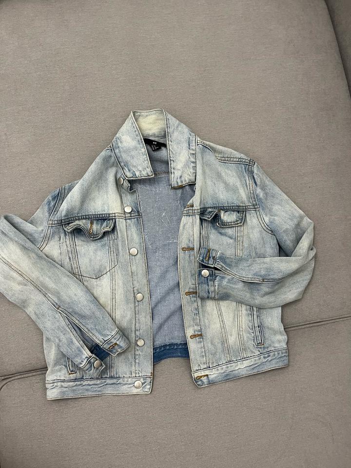 H&M