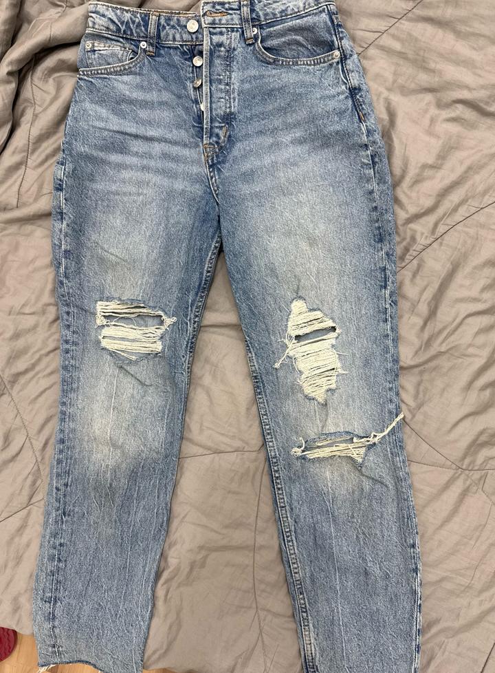 H&M