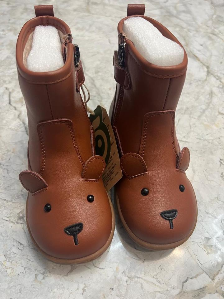 Детские ботинки