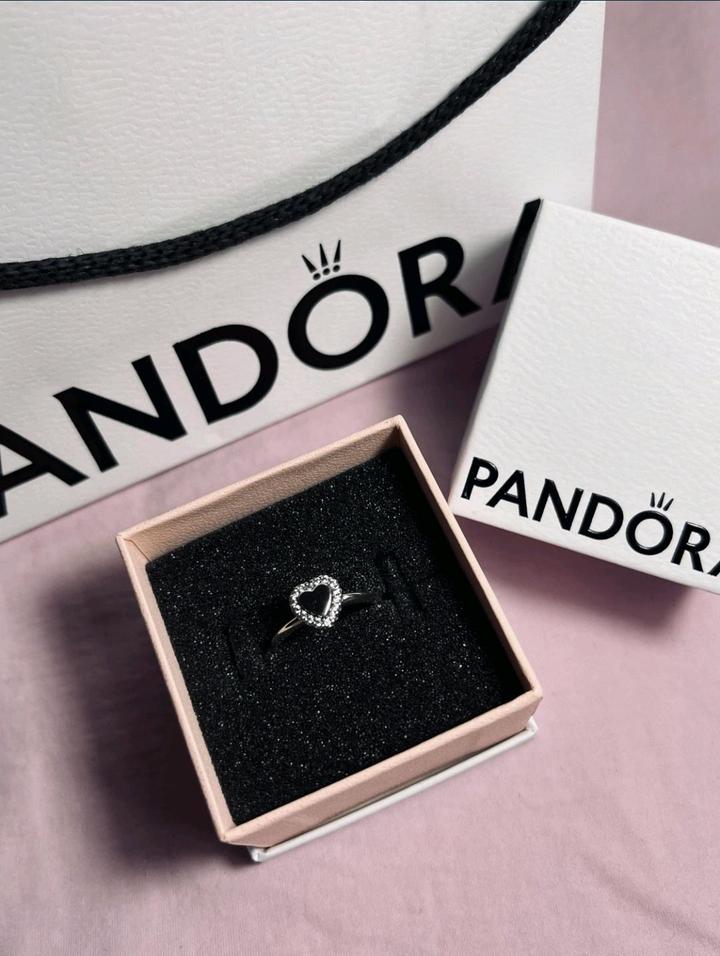 Pandora