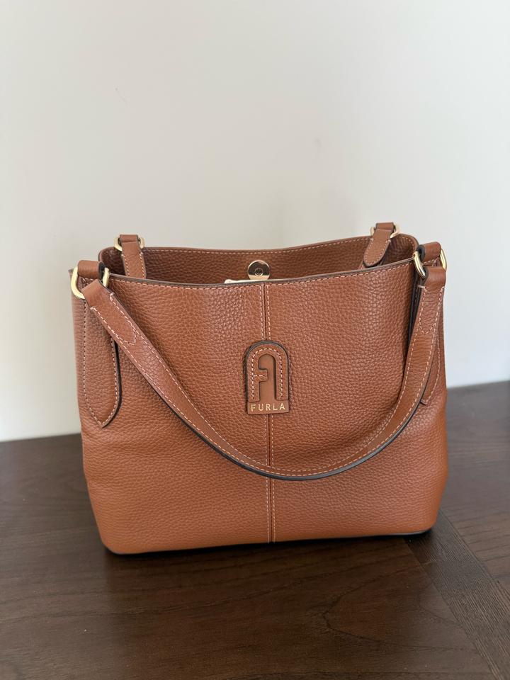 Furla