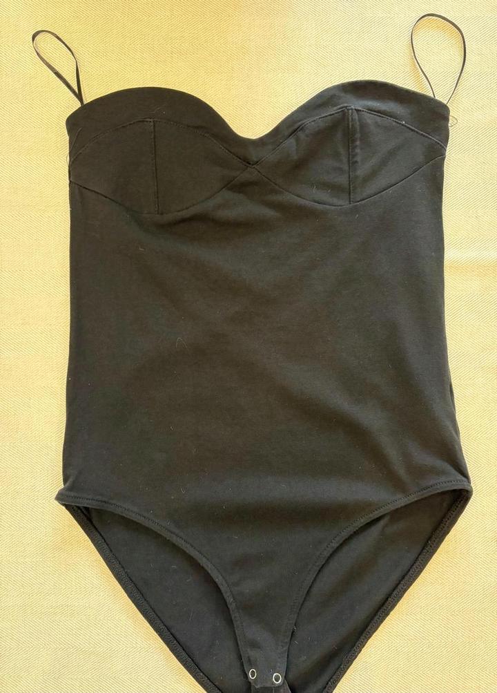 Боди Bershka