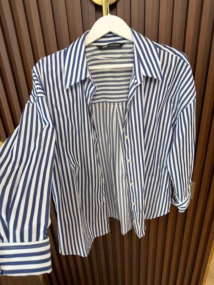 Рубашка ZARA в полоску