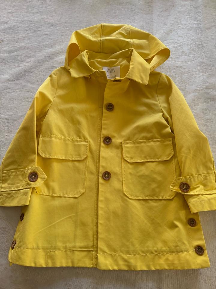 Плащ ZARA
