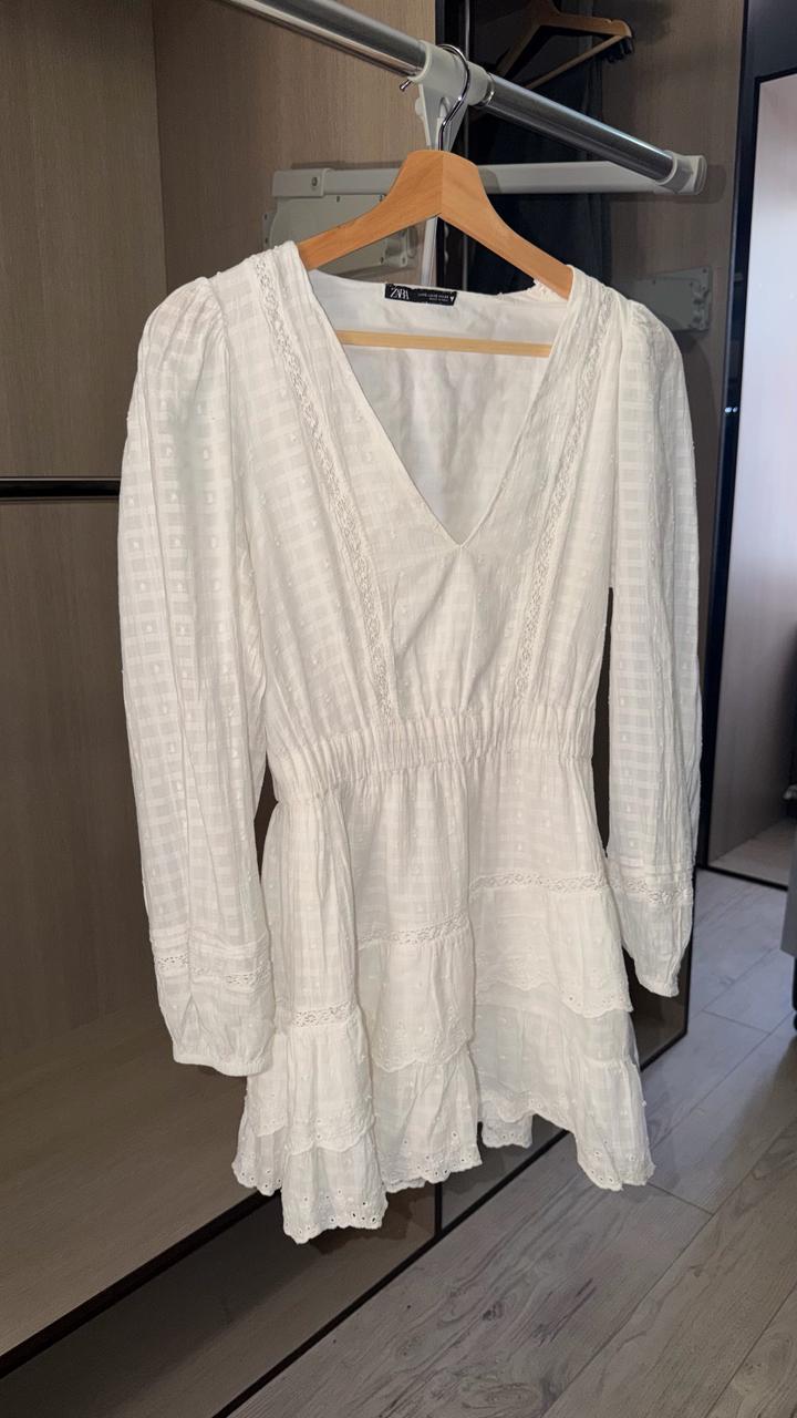 Платье Zara
