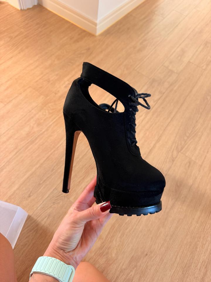 Alaïa