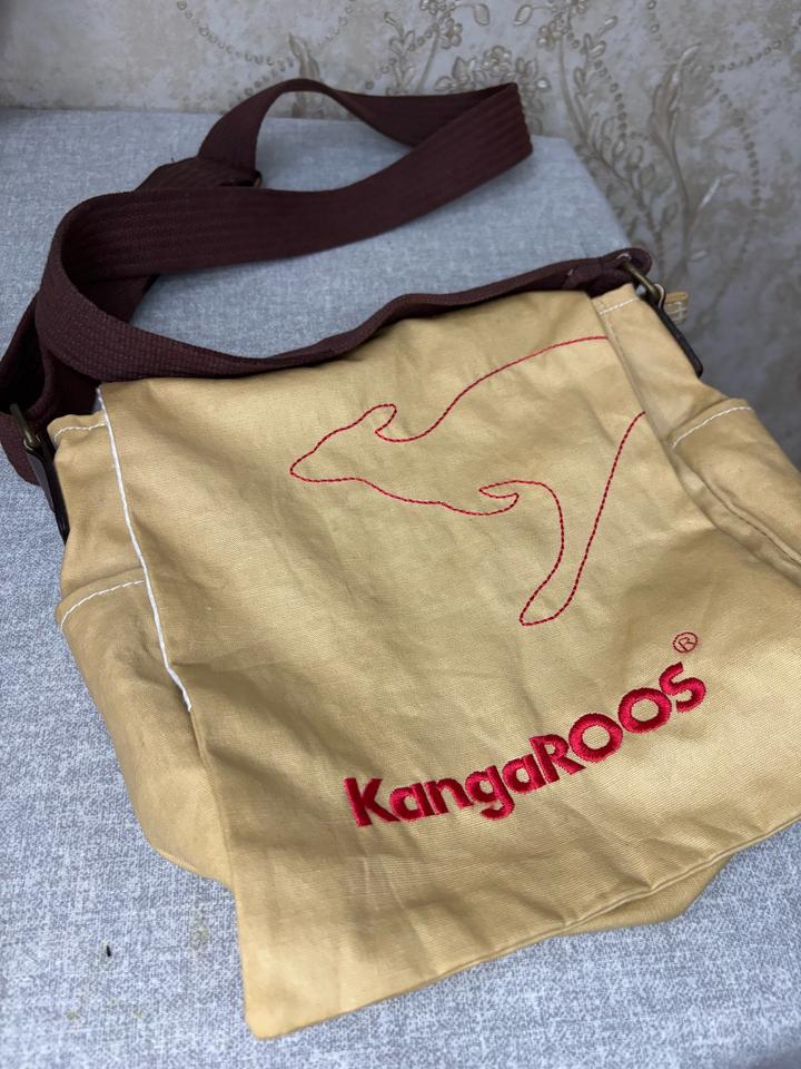 KangaROOS