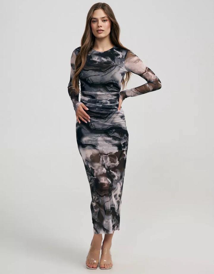 Платье Bershka
