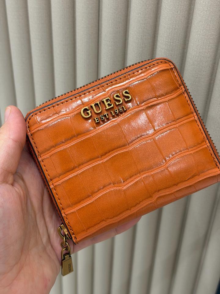 Кошелек Guess новая