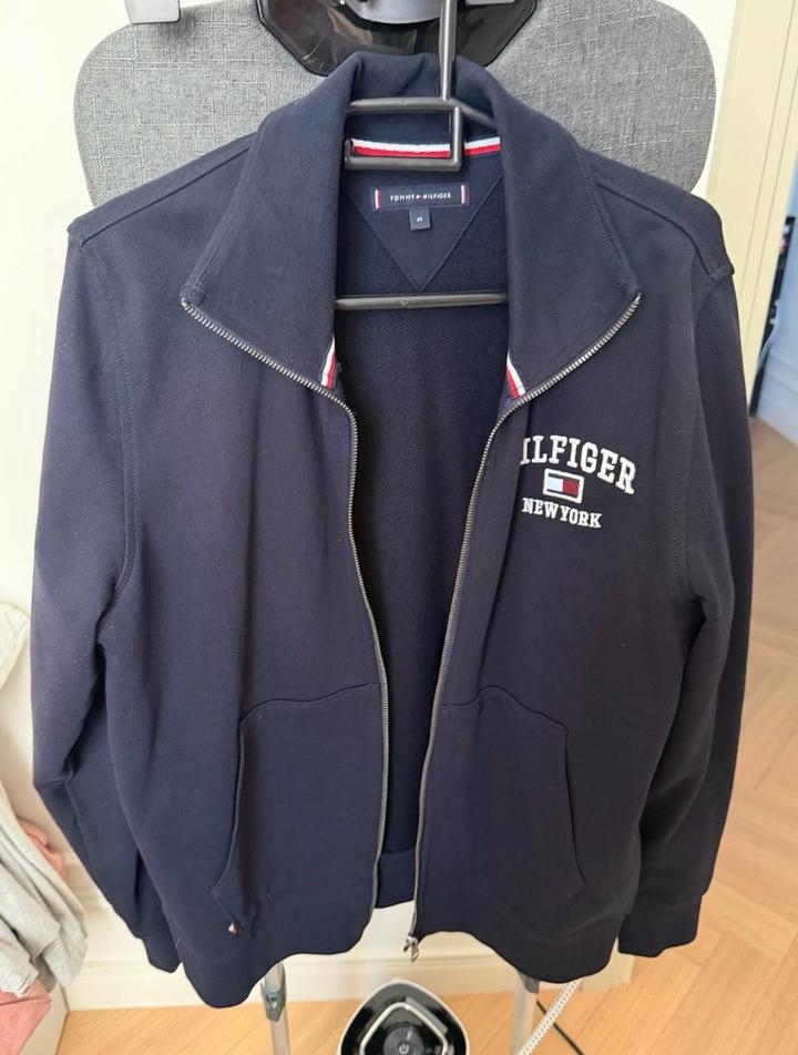 Tommy Hilfiger