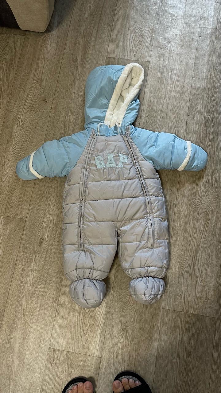 Утепленный комбинезон Gap
