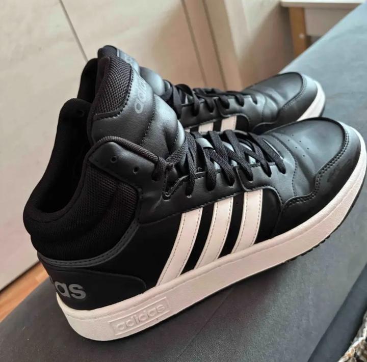 Мужские кроссовки Adidas
