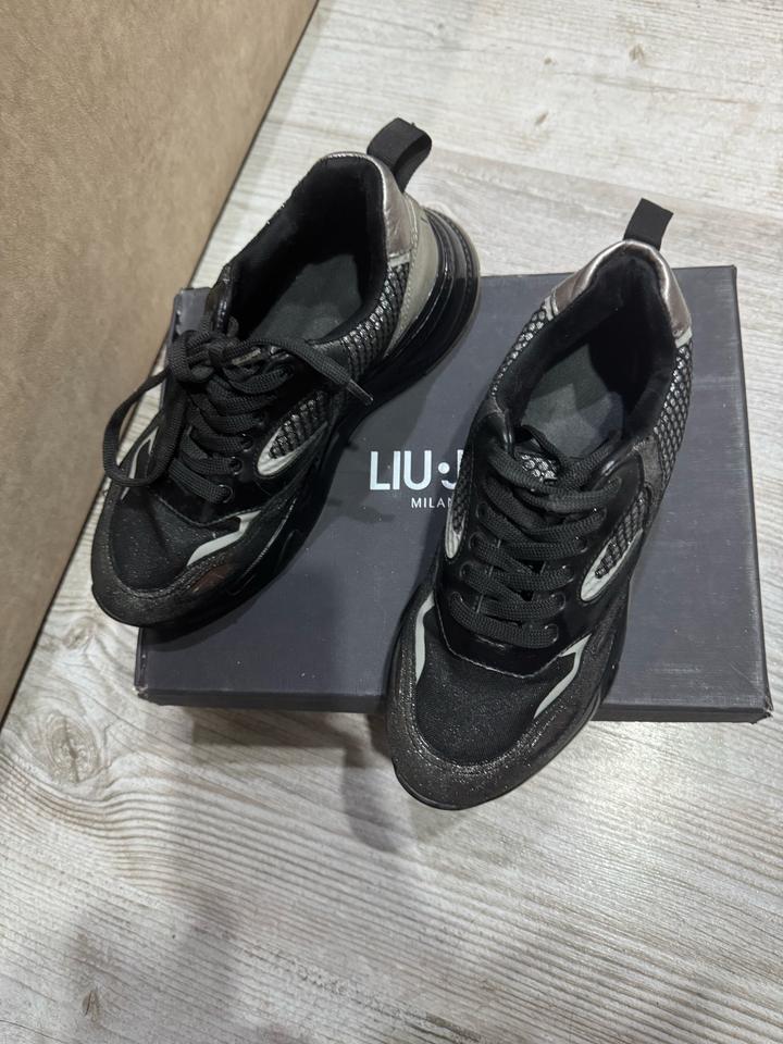 Liu Jo