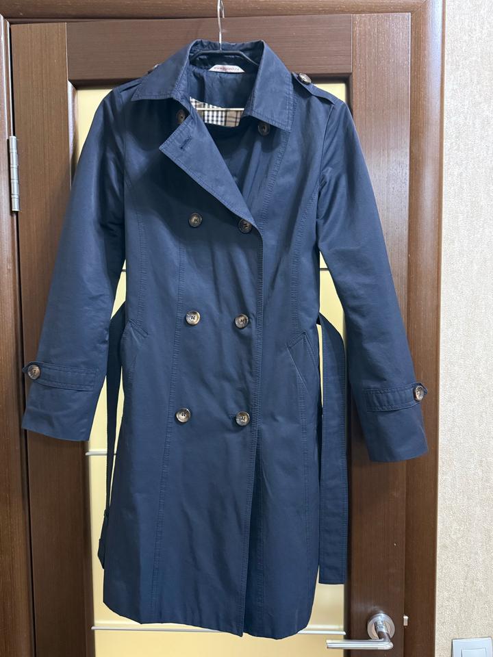 J Splash Плащ в стиле Burberry