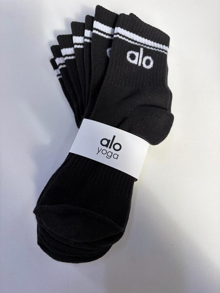 Alo Yoga