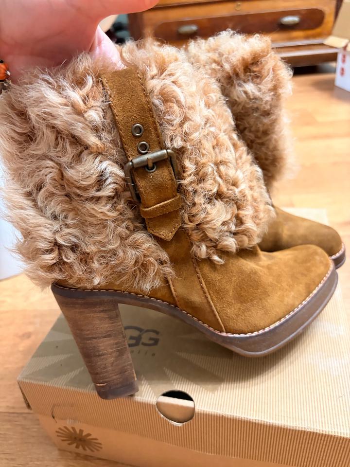 Женские ботильоны UGG
