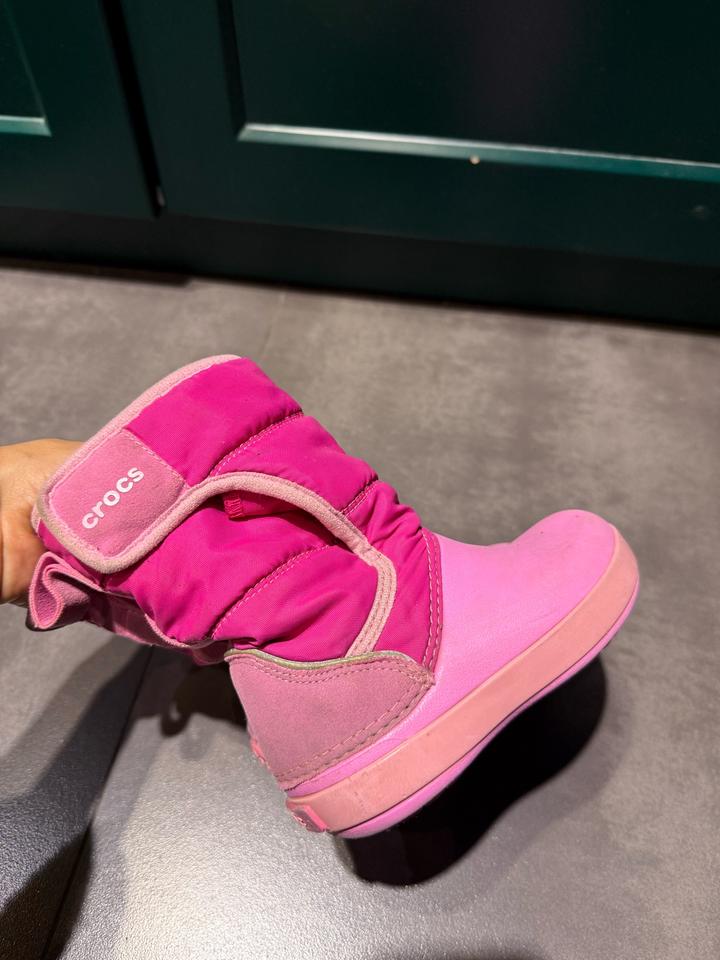 Crocs