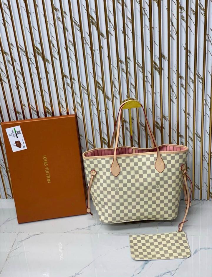 Сумка Louis Vuitton