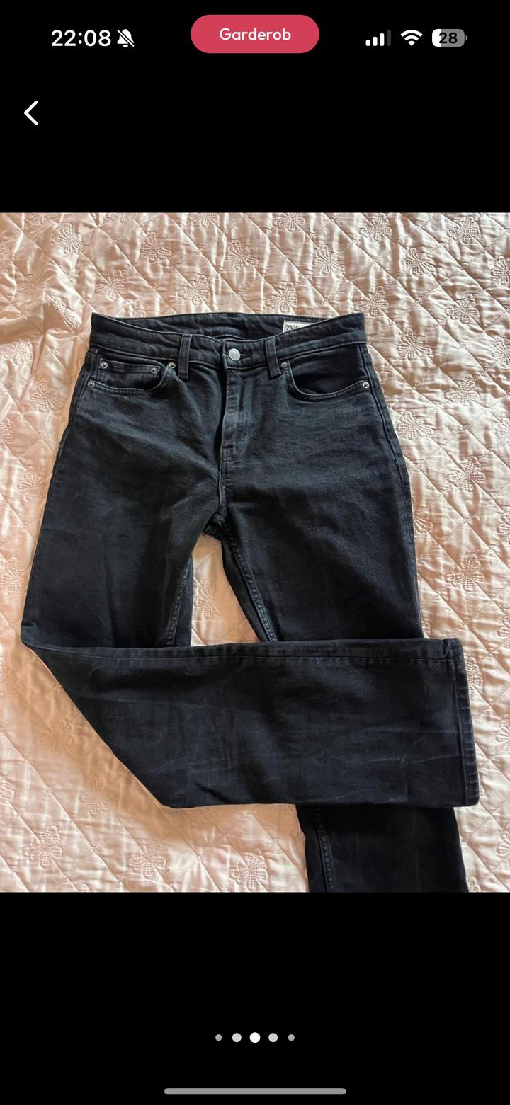 джинсы от Zara